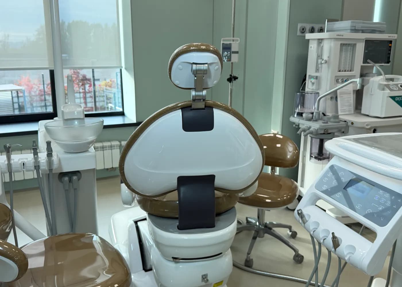 A dental chair in the clinic's operating room
